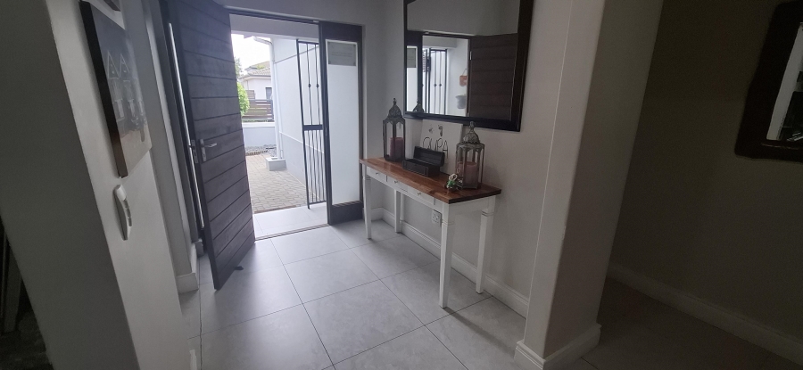 To Let 3 Bedroom Property for Rent in Sonkring Western Cape